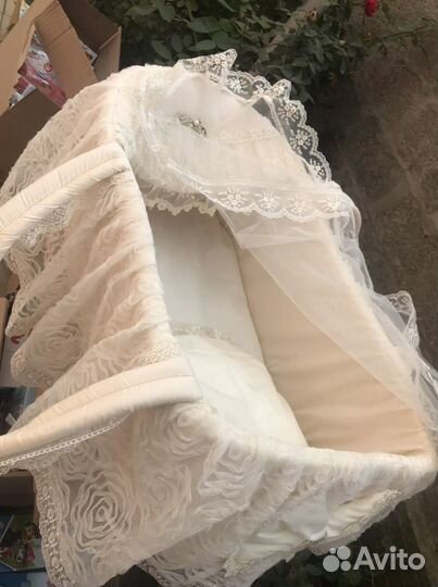 Корзинка на выписку, люлька переносная