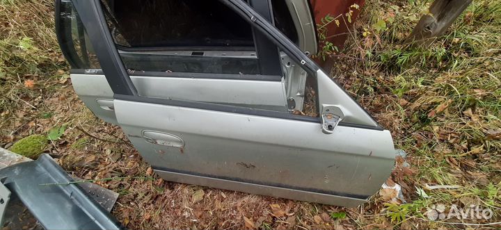 Двери и пластик салона honda Orthia