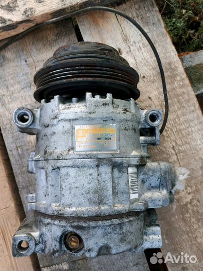 Компрессор кондиционера VAG