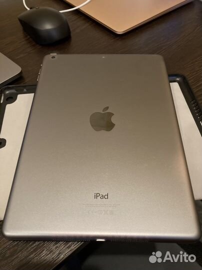 Apple iPad air 32gb Wi-Fi