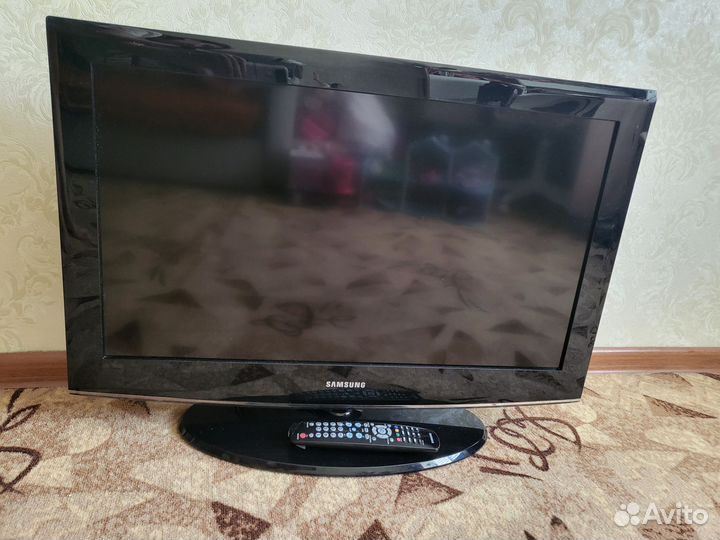 Телевизор Samsung 43