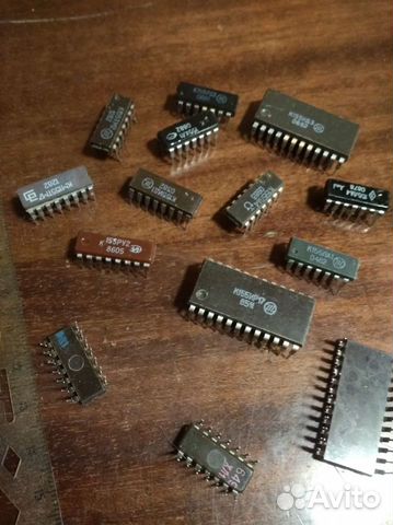 Микросхемы, транзисторы, другие детали 20 век