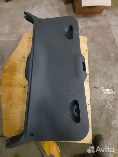 Обшивка багажника Renault Megane 2