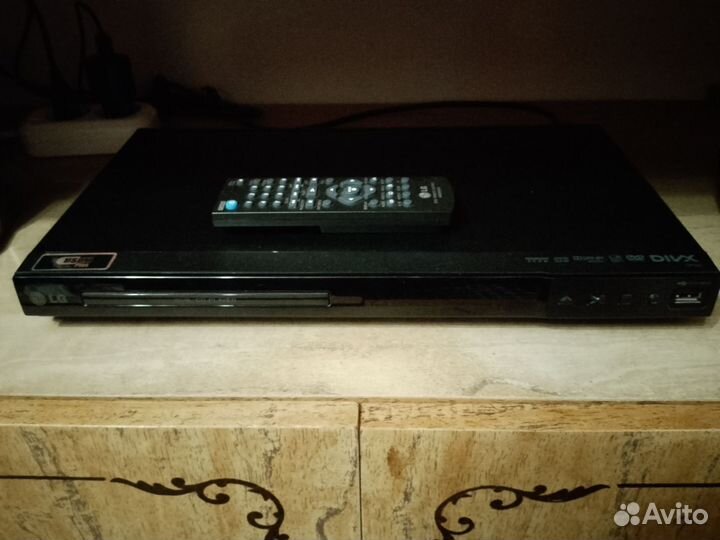 DVD-ray плеер LG