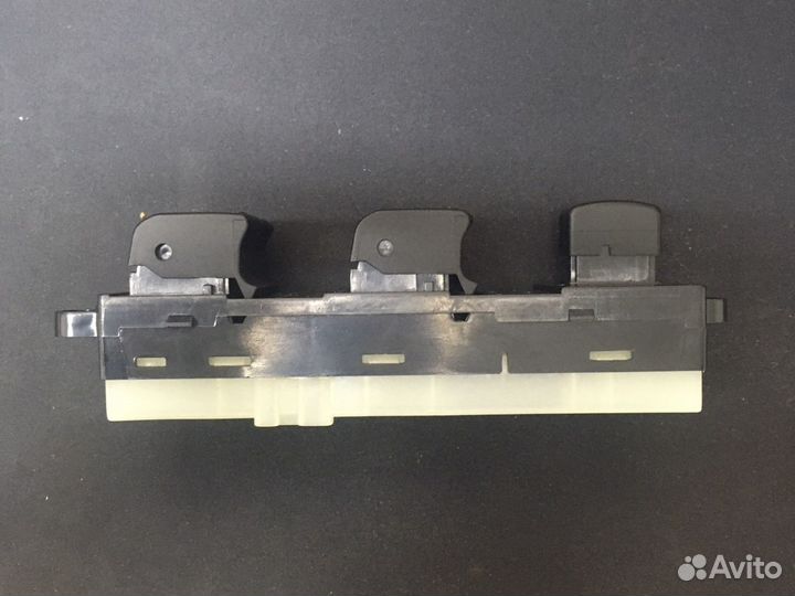 Кнопки стеклоподъёмников ниссан кашкай