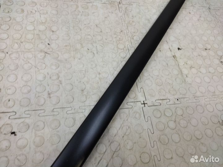 Молдинг лобового стекла левый Lexus Rx 4 AL20