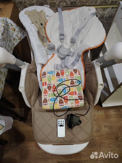 Детский стул шезлонг для кормления