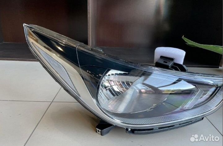 Фара передняя левая Hyundai Solaris 2/Солярис 17-2