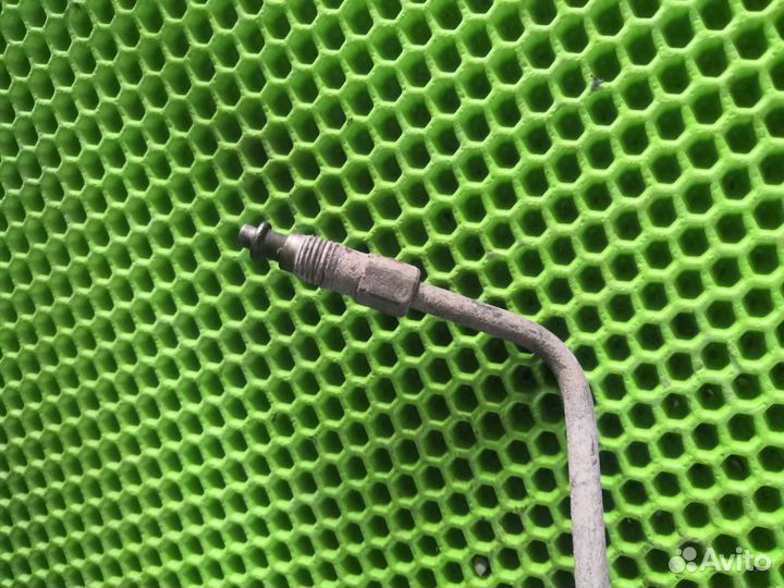 Трубка гура Ниссан Максима А32