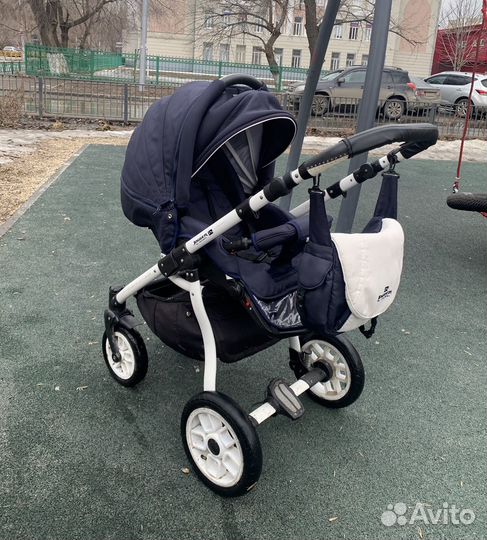 Коляска Adamex 3 в 1 Jogger