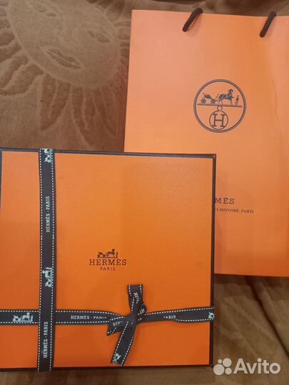 Женские аксесуары