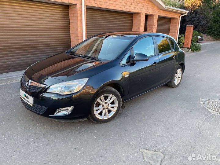 Opel Astra 1.6 МТ, 2012, 147 500 км