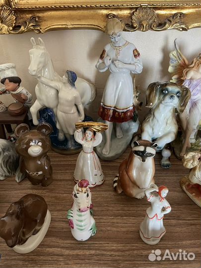 Фарфоровые статуэтки