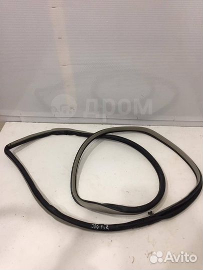 Уплотнитель проема передний двери Infiniti Ex Qx50