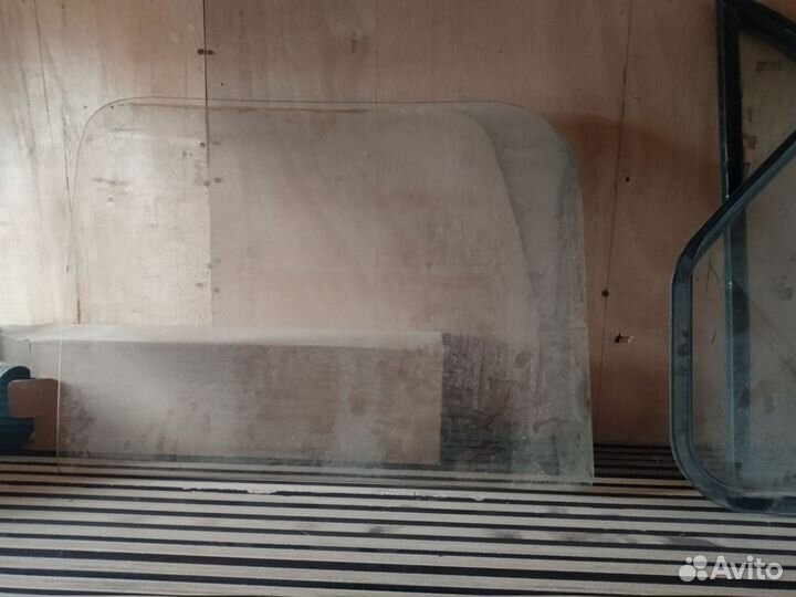 Стекла дверей форд транзит 97 г