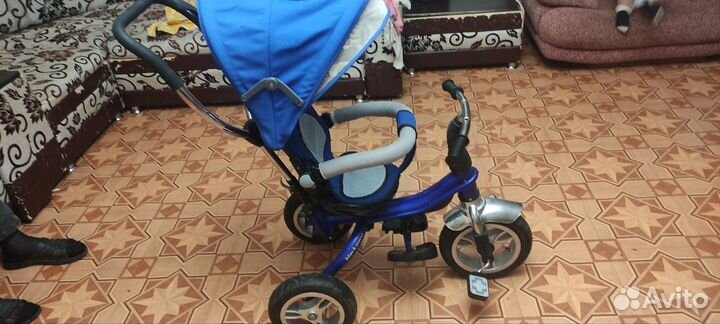 Детский трехколесный велосипед