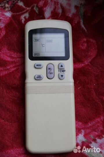 Пульты (для телевизора, кондиционера)