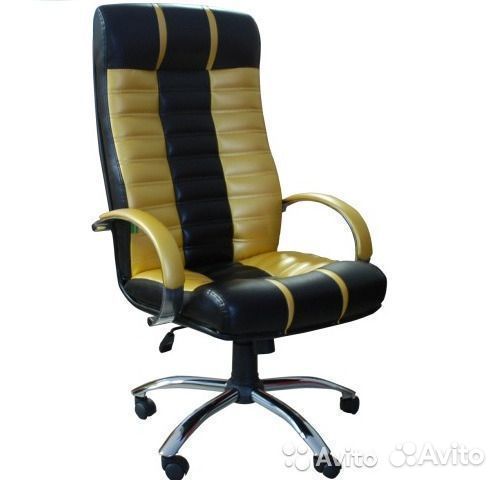 Офисное кресло