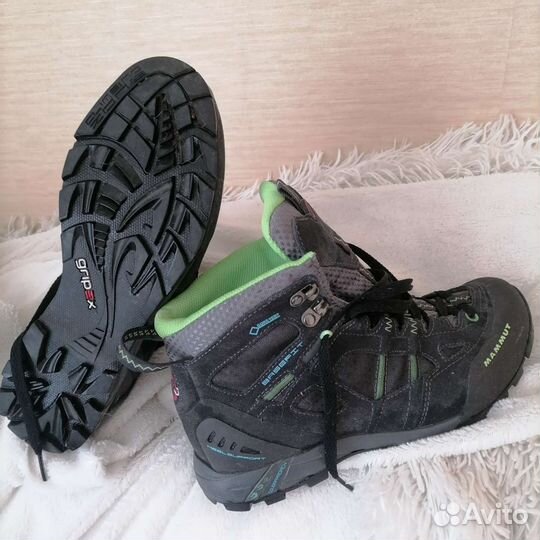 Трекинговые ботинки женские, 36-37