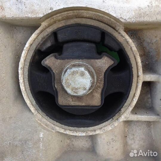 Балка подмоторная Фольксваген Гольф 6