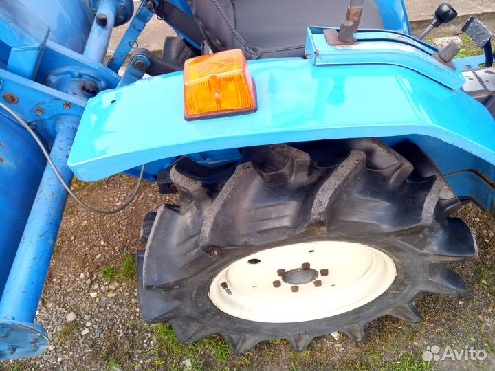 Мини-трактор Mitsubishi MT1401, 2014