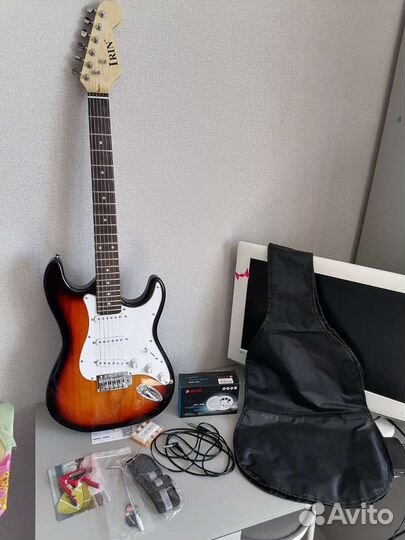 Электрогитара