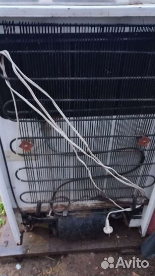 Холодильник маленький