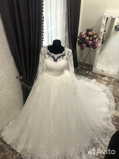 Свадебное платье 42,44,46