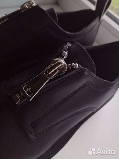 Полуботинки