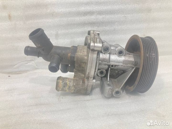 Насос водяной (помпа) Ford transit 2000-06 (2.4)