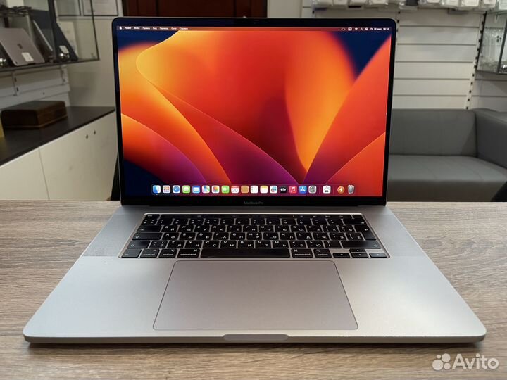 MacBook Pro 16 2019 I7/16/512