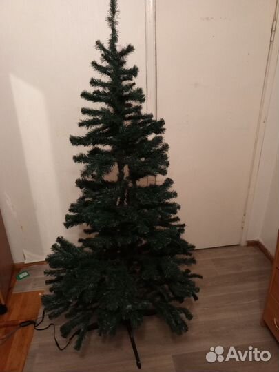 Ель искуственная б/у