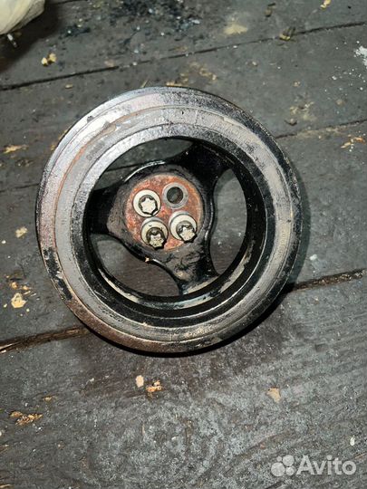 Шкив коленвала om651 Mercedes