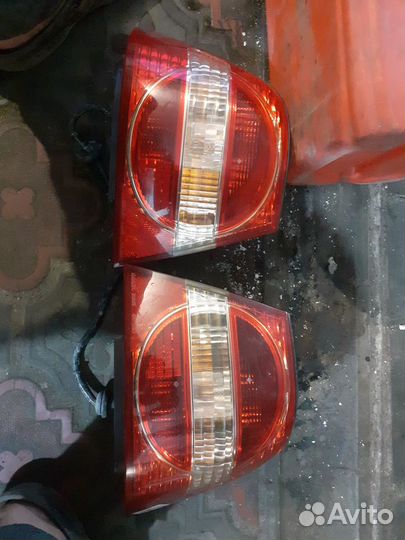 Фонарь задний Toyota Vista