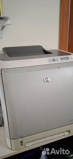 Продам цветной лазерный принтер hp 1600