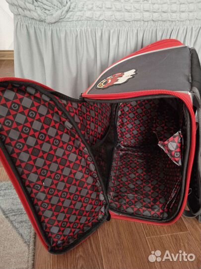 Школьный рюкзак