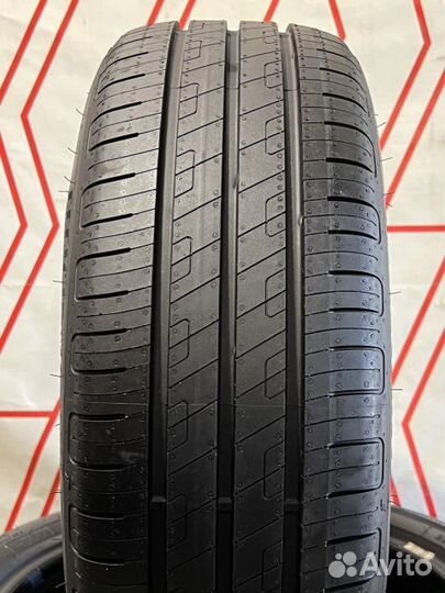 Goodyear EfficientGrip Performance 195/45 R16 84V