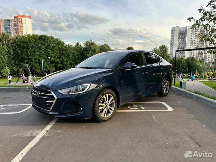 Hyundai Elantra 2.0 AT, 2016, 163 000 км