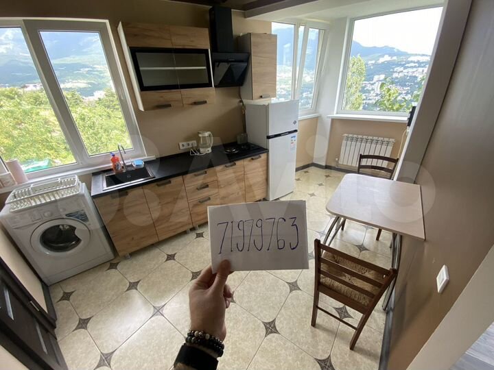 Квартира-студия, 35 м², 2/3 эт.