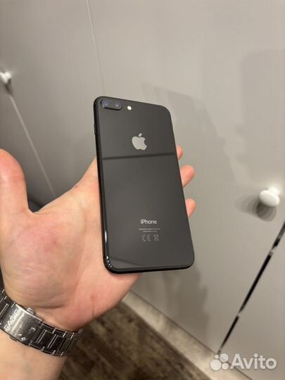 iPhone 8 Plus, 64 ГБ