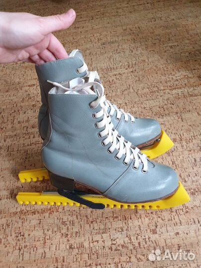 Коньки фигурные