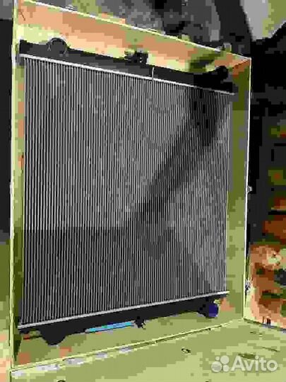 Радиатор водяной hitachi ZX200 (ZX230,ZX270)