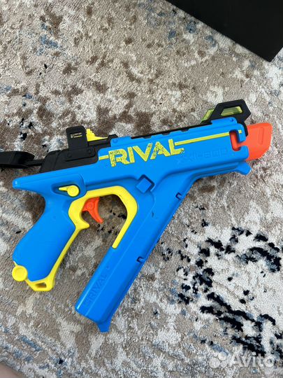 Лазерный меч, бластер