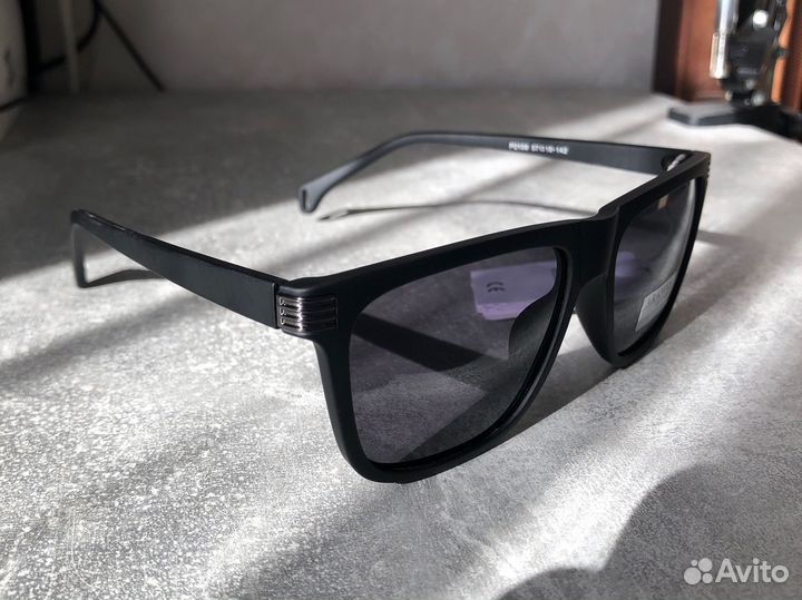 Мужские солнцезащитные очки новые