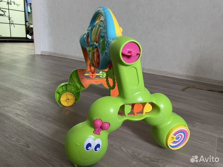 Игровой центр-каталка музыкальный