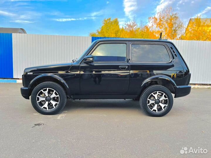 LADA 4x4 (Нива) 1.7 МТ, 2020, 90 000 км