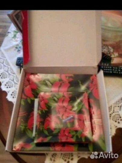 Набор посуды/блюдо и 6 тарелок/ Иран