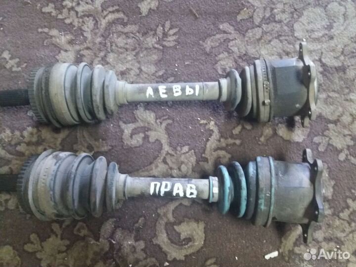 Привода передние и задние и гидротрансформатор