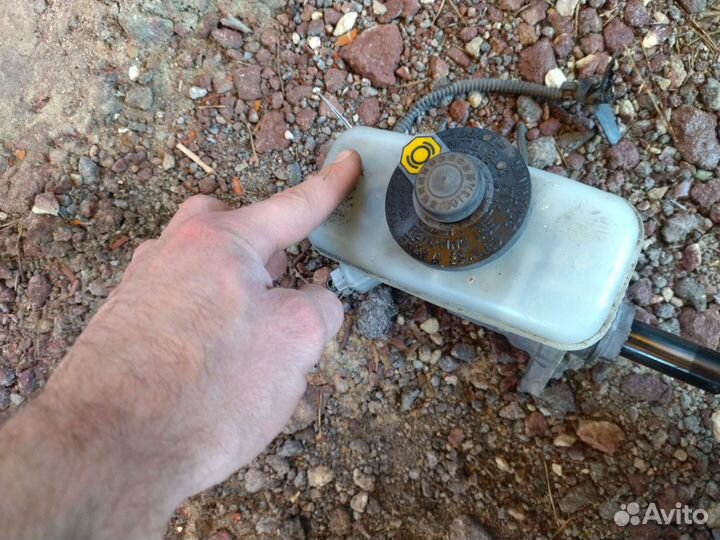 Главный тормозной цилиндр lexus ls 250