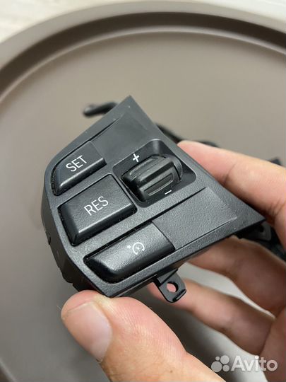 Кнопки круиз контроль BMW F серия
